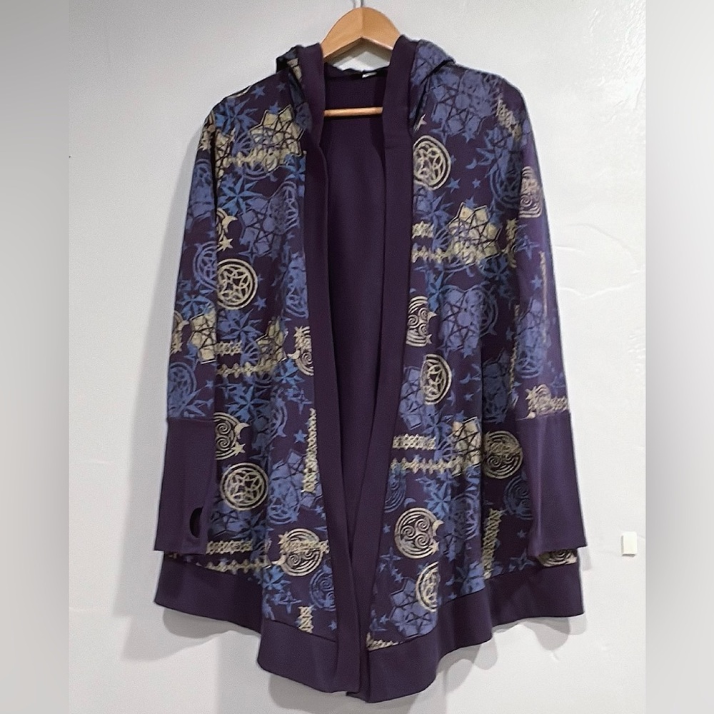 Her Universe Harry Potter Invisibility Cloak
Hooded Cardigan Sz M - Picture 6 of 11
